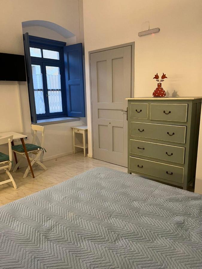 Almira Studios And Apartments Агия Марина Екстериор снимка